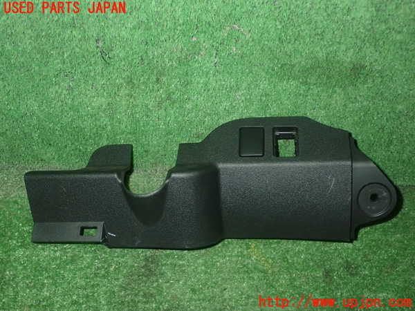 5UPJ-20857691]ハイエースバン200系(KDH206V)内装トリム類1 中古_m0001.jpg