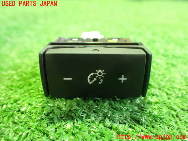 5UPJ-20876308]日産サクラ(SAKURA)(B6AW)スイッチ3 (メーター照度) 中古_m0001.jpg