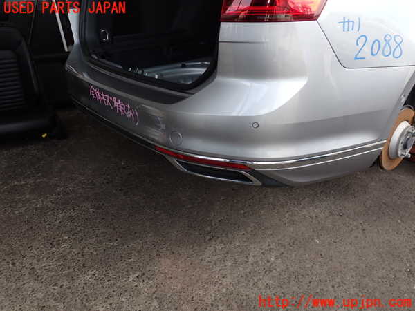 5UPJ-20881610]VW パサート(Passat) ヴァリアント(Variant)(3CDPC)リアバンパー 中古_m0001.jpg