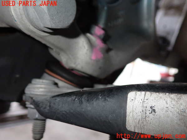 5UPJ-20884290]VW パサート(Passat) ヴァリアント(Variant)(3CDPC)右フロントナックルハブ 中古_m0003.jpg