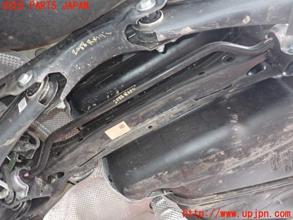 5UPJ-20885445]VW パサート(Passat) ヴァリアント(Variant)(3CDPC)リアスタビライザー 中古_m0001.jpg