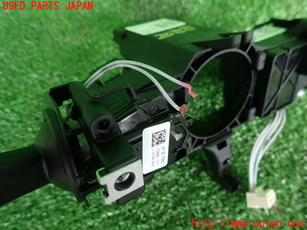 5UPJ-20886720]VW パサート(Passat) ヴァリアント(Variant)(3CDPC)コンビネーションスイッチ 中古_m0004.jpg