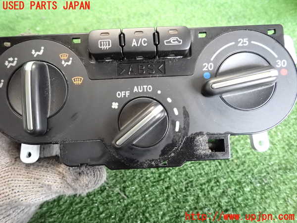 5UPJ-20896066]インプレッサ WRX-STi(GDB)(C型)エアコンスイッチ1 中古_m0003.jpg