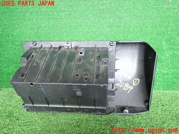 5UPJ-20897516]インプレッサ WRX-STi(GDB)(C型)グローブボックス1 中古_m0003.jpg