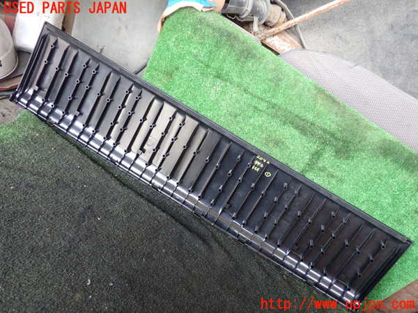 1UPJ-20927771]BMW X5 E70(ZW30S)ラゲッジトレイ1 中古_m0002.jpg