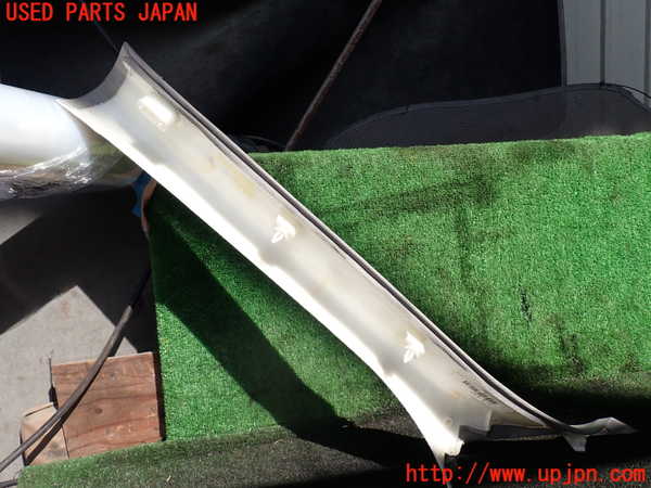 1UPJ-20927655]BMW X5 E70(ZW30S)右フロントピラートリム 中古_m0003.jpg
