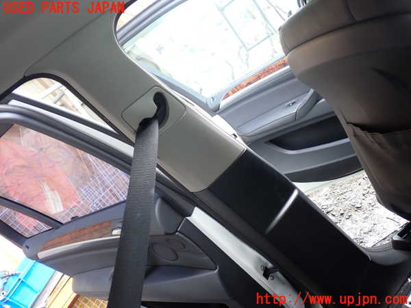 1UPJ-20927670]BMW X5 E70(ZW30S)左センターピラートリム 中古_m0001.jpg