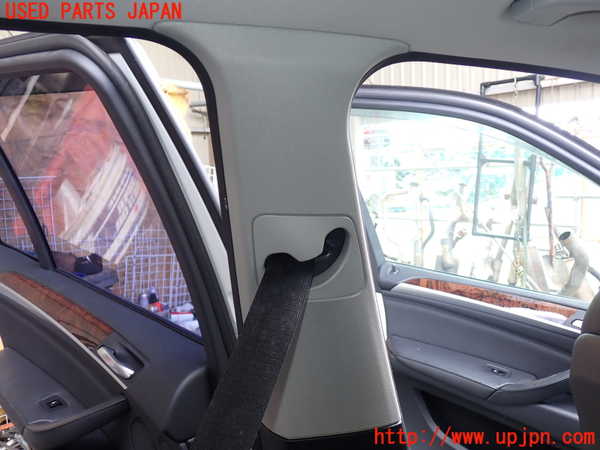 1UPJ-20927670]BMW X5 E70(ZW30S)左センターピラートリム 中古_m0002.jpg