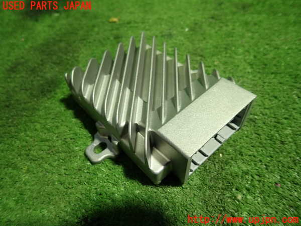 5UPJ-20936525]BMW ミニ(MINI)ジョンクーパーワークス(JCW)(XMJCW F56)アンプ 中古_m0001.jpg