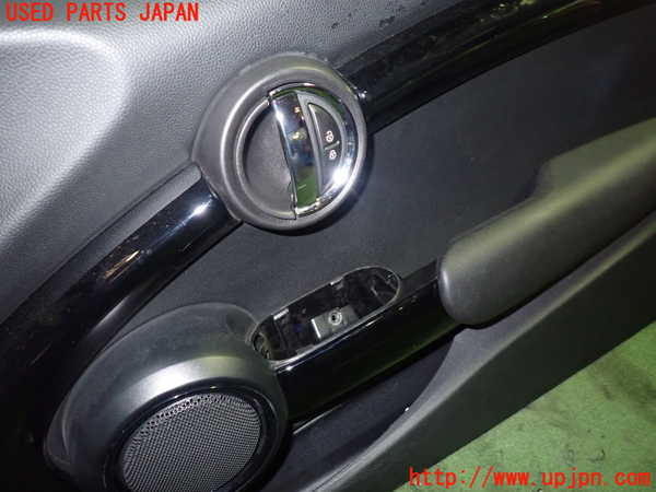 5UPJ-20931234]BMW ミニ(MINI)ジョンクーパーワークス(JCW)(XMJCW F56)右ドア内張り 中古_m0003.jpg
