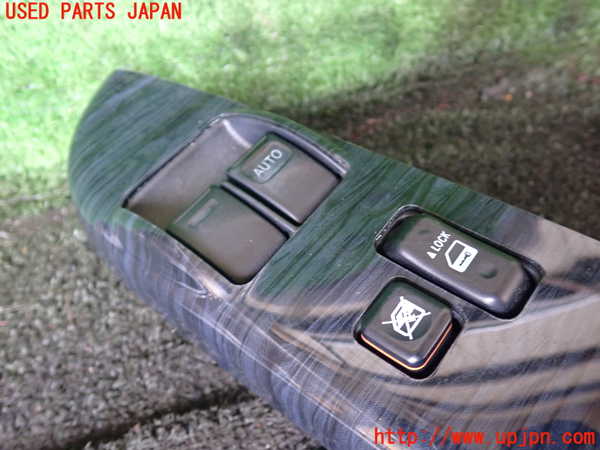 5UPJ-20956240]ハイエースバン200系(KDH201V)右前パワーウィンドウスイッチ 中古_m0002.jpg