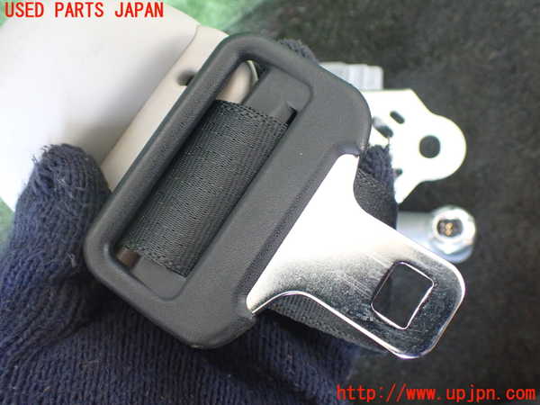 5UPJ-20957075]ハイエースバン200系(KDH201V)助手席シートベルト 中古_m0002.jpg