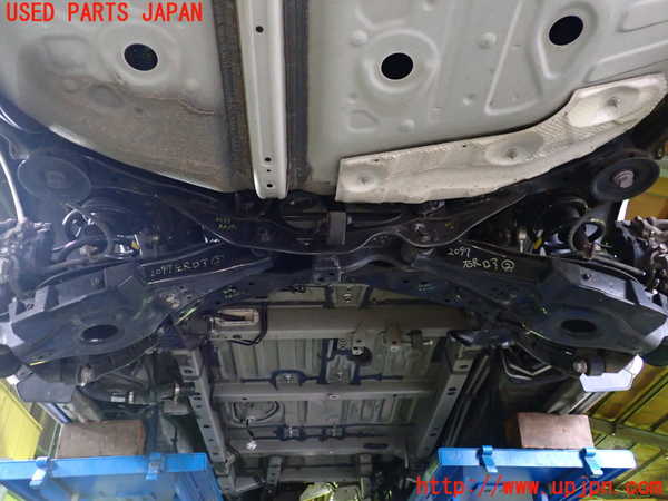 5UPJ-20975295]アルファード(AGH30W)リアメンバー 中古_m0001.jpg