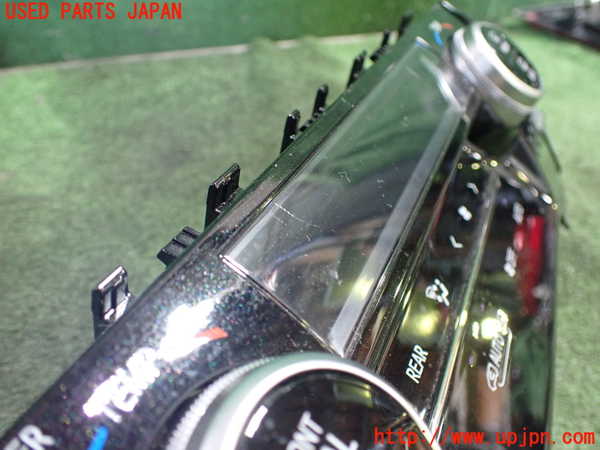 5UPJ-20976066]アルファード(AGH30W)エアコンスイッチ1 中古_m0002.jpg