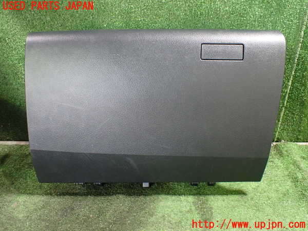 1UPJ-20977516]アルファード(AGH30W)グローブボックス1 中古_m0001.jpg