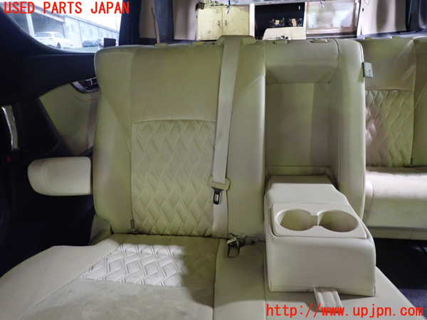 5UPJ-20977145]アルファード(AGH30W)右2列目シート 中古_m0002.jpg