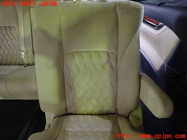 5UPJ-20977175]アルファード(AGH30W)左2列目シート 中古_m0002.jpg