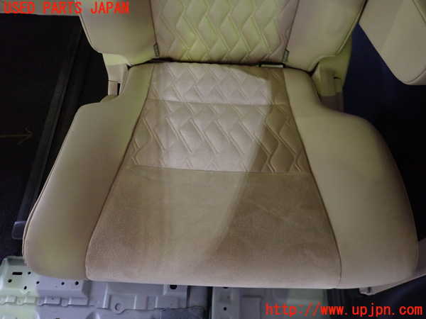 5UPJ-20977175]アルファード(AGH30W)左2列目シート 中古_m0003.jpg