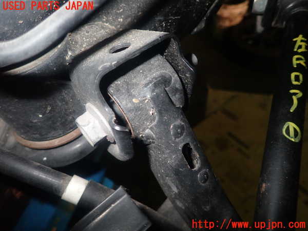 5UPJ-20985330]GR86(BRZ)(ZN8)左リアテンションロッド 中古_m0002.jpg
