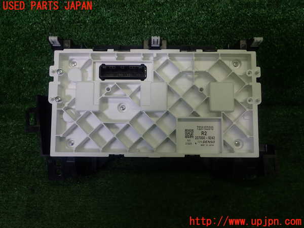 5UPJ-20986066]GR86(BRZ)(ZN8)エアコンスイッチ1 中古_m0002.jpg