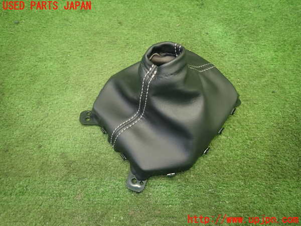 5UPJ-20987575]GR86(BRZ)(ZN8)シフトブーツ 中古_m0002.jpg
