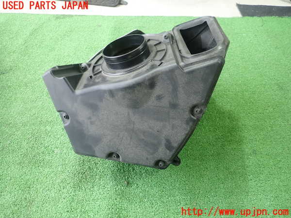 1UPJ-20992560]アウディ・A4(8WDEM)エアクリーナーボックス 中古_m0003.jpg