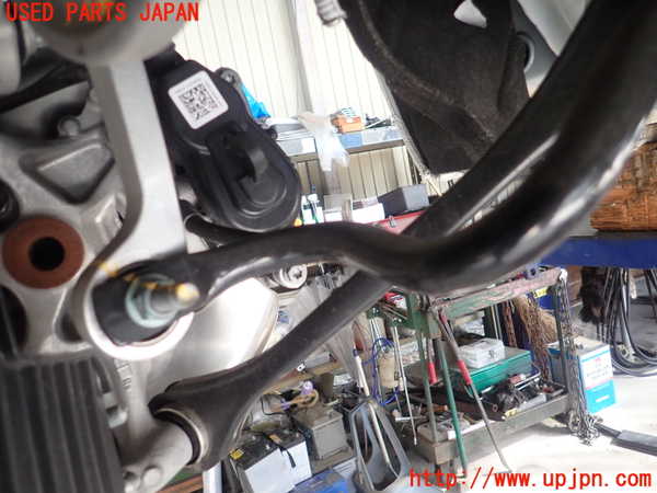 5UPJ-20995445]アウディ・A4(8WDEM)リアスタビライザー 中古_m0003.jpg