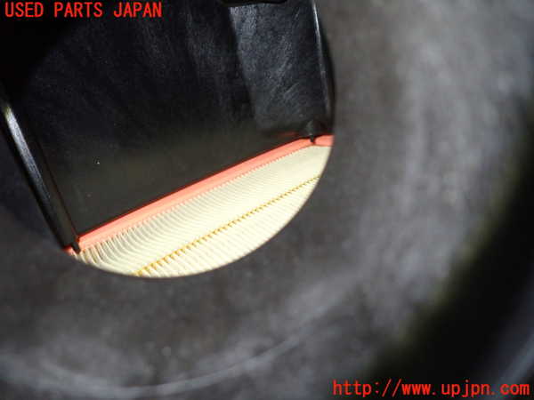 5UPJ-21002560]ジープ・コンパス(M624)エアクリーナーボックス 中古_m0005.jpg