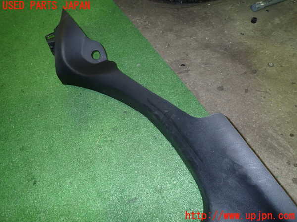 5UPJ-21007665]ジープ・コンパス(M624)右センターピラートリム 中古_m0004.jpg