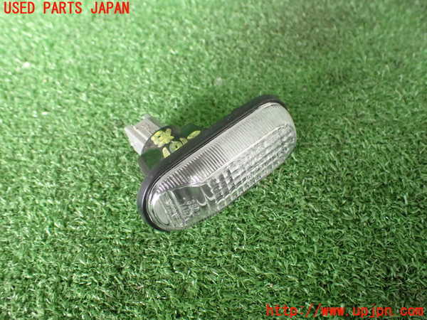 2UPJ-21011160]S2000 200系 後期(AP1)右ウィンカーレンズ 中古 3842_m0001.jpg