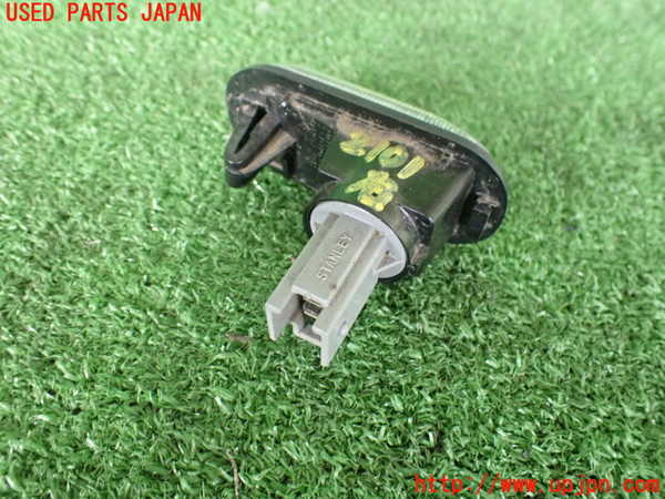 2UPJ-21011160]S2000 200系 後期(AP1)右ウィンカーレンズ 中古 3842_m0002.jpg