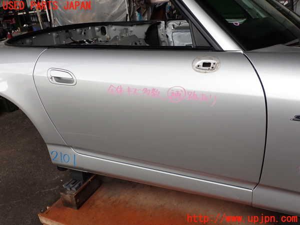 2UPJ-21011230]S2000 200系 後期(AP1)右ドア 中古_m0001.jpg