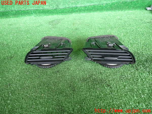 5UPJ-21017527]S2000 200系 後期(AP1)エアコン吹き出し口2 中古_m0001.jpg