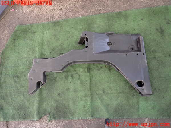 5UPJ-21021722]プリウス(ZVW60)アンダーカバー2 中古_m0003.jpg