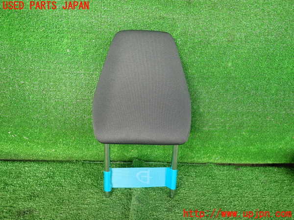 5UPJ-21027040]プリウス(ZVW60)運転席ヘッドレスト 中古_m0002.jpg