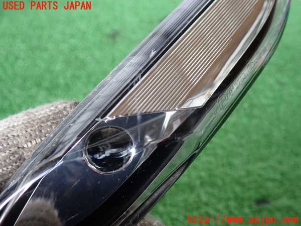 2UPJ-21031160]ポルシェ・カイエン(92AM5502A)右ウィンカーレンズ 【ジャンク品】 中古_m0002.jpg