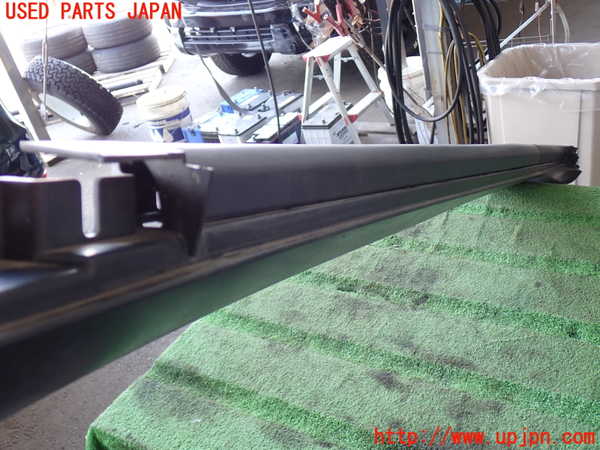2UPJ-21031392]ポルシェ・カイエン(92AM5502A)左サイドステップ 中古_m0002.jpg
