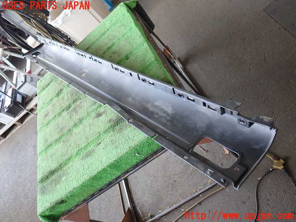 2UPJ-21031392]ポルシェ・カイエン(92AM5502A)左サイドステップ 中古_m0005.jpg