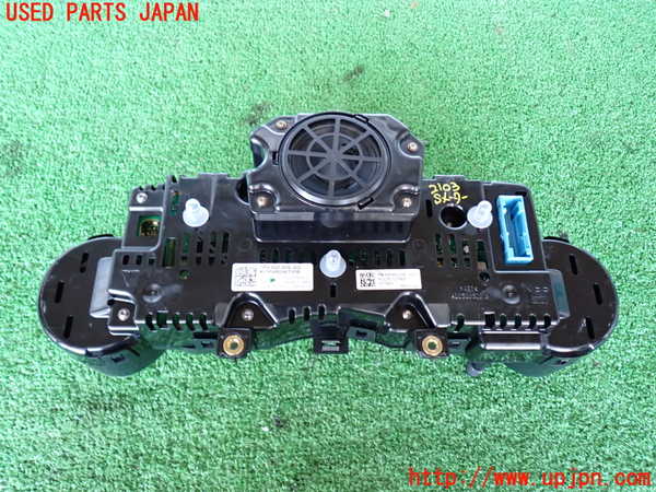 2UPJ-21036170]ポルシェ・カイエン(92AM5502A)スピードメーター 中古_m0003.jpg