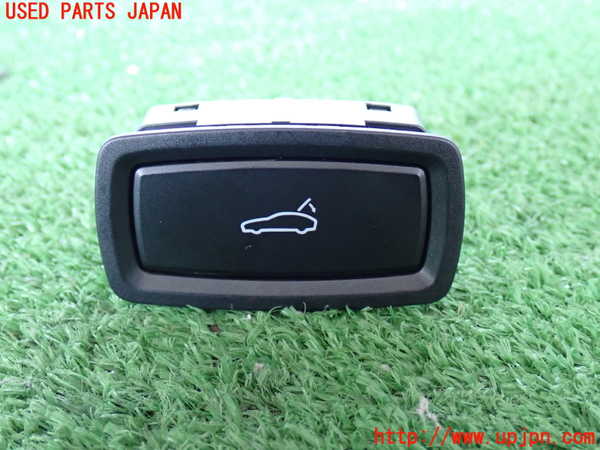 2UPJ-21036308]ポルシェ・カイエン(92AM5502A)スイッチ3 (トランクオープナー9 中古_m0001.jpg