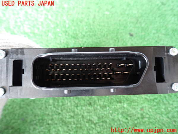 2UPJ-21036115]ポルシェ・カイエン(92AM5502A)ミッションコンピューター 中古_m0002.jpg