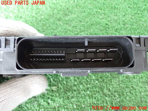2UPJ-21036151]ポルシェ・カイエン(92AM5502A)コンピューター6 (パーク ディスタンスコントロール モジュール) 中古_m0002.jpg