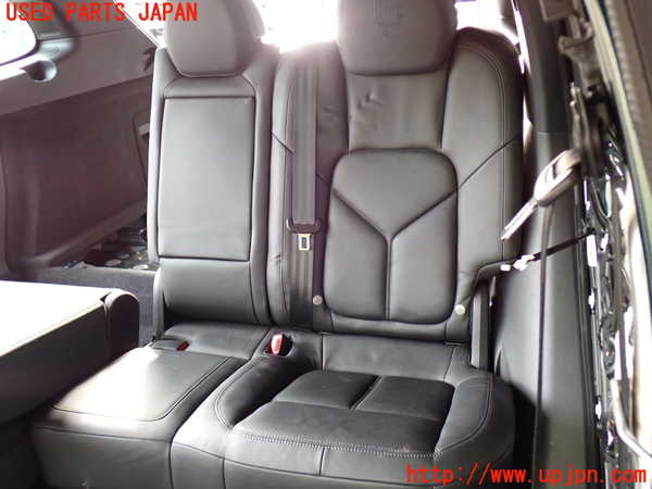 2UPJ-21037435]ポルシェ・カイエン(92AM5502A)左リアシート 中古_m0001.jpg