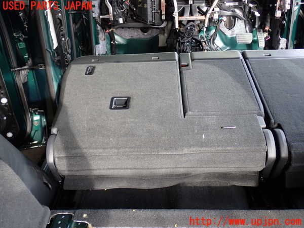 2UPJ-21037435]ポルシェ・カイエン(92AM5502A)左リアシート 中古_m0005.jpg