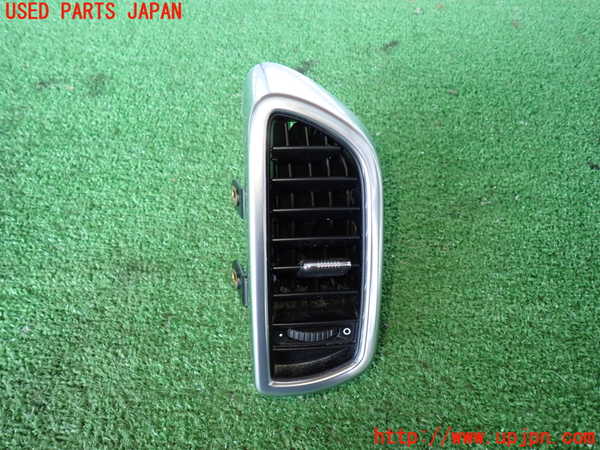 2UPJ-21037528]ポルシェ・カイエン(92AM5502A)エアコン吹き出し口3 (左) 中古_m0001.jpg