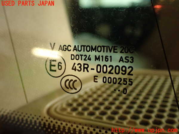 2UPJ-21041382]ポルシェ・カイエン S ハイブリッド(92ACGE)左クォーターガラス (43R-002092 M161) 中古_m0002.jpg