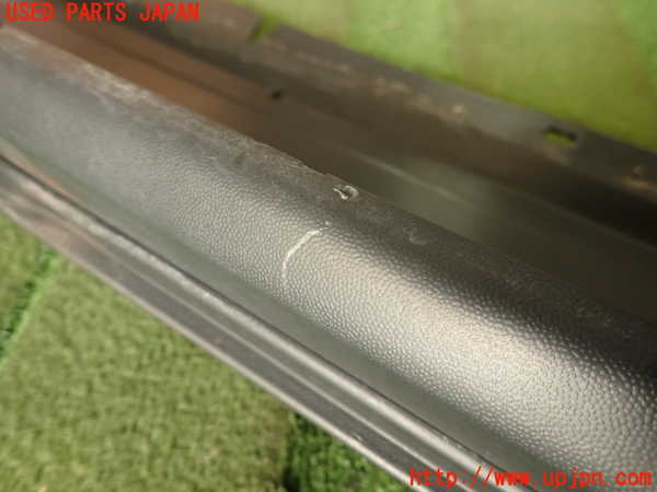 2UPJ-21041390]ポルシェ・カイエン S ハイブリッド(92ACGE)右サイドステップ 中古_m0003.jpg