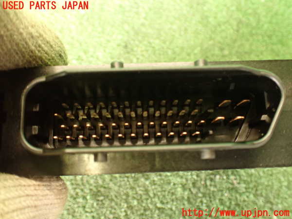 2UPJ-21046115]ポルシェ・カイエン S ハイブリッド(92ACGE)ミッションコンピューター 中古_m0003.jpg