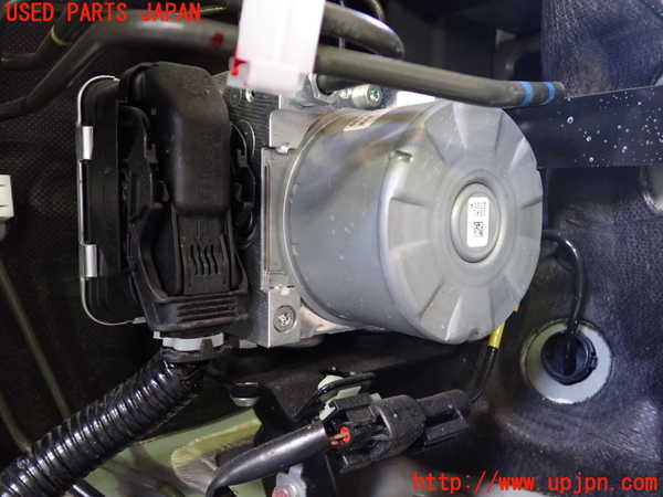 2UPJ-21054040]エクリプスクロス PHEV(GL3W)ABSアクチュエーター 中古_m0001.jpg