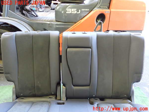 2UPJ-21057385]エクリプスクロス PHEV(GL3W)リアシート 中古_m0002.jpg